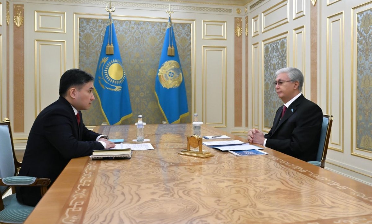 Мемлекет басшысы Еңбек және халықты әлеуметтік қорғау министрі Асқарбек Ертаевты қабылдады