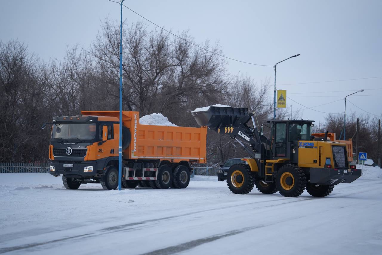 Абай облысында қар тазалау және шығару жұмыстары тұрақты жүргізілуде