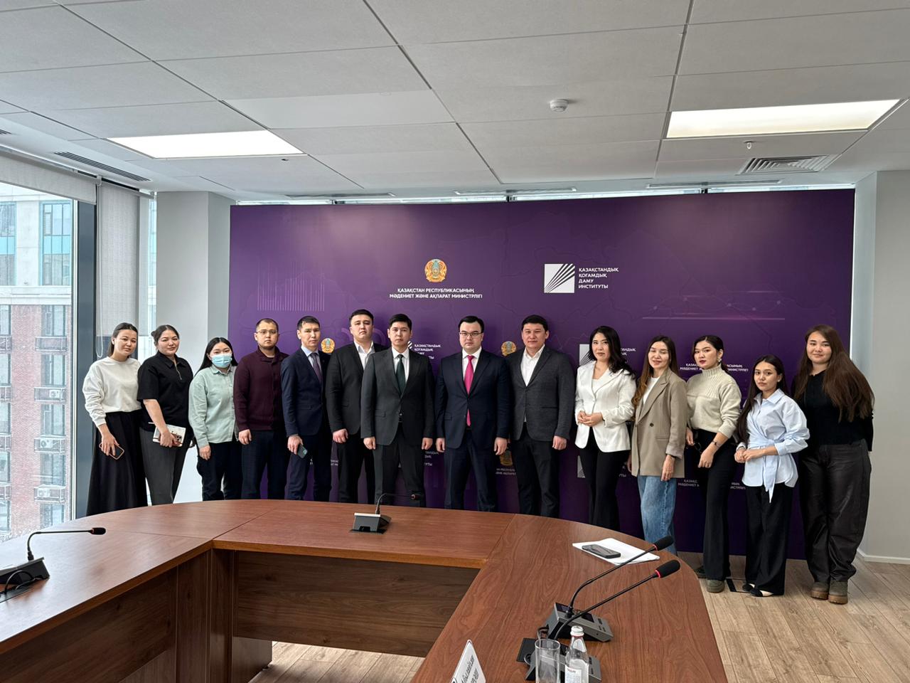 Республиканские молодежные организации поддержали проект новой Конституции