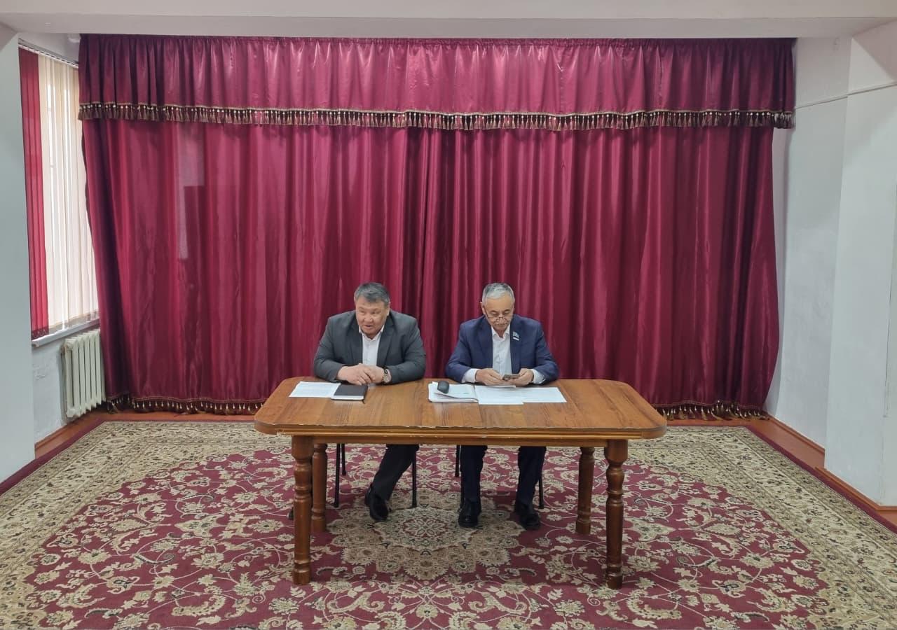 2026 жылғы 10 ақпан күні Көктал ауылының әкімшілік ғимаратында білім саласының қызметкерлерімен «Конституциялық реформа және саяси жаңғырту» тақырыбында кездесу өтті.