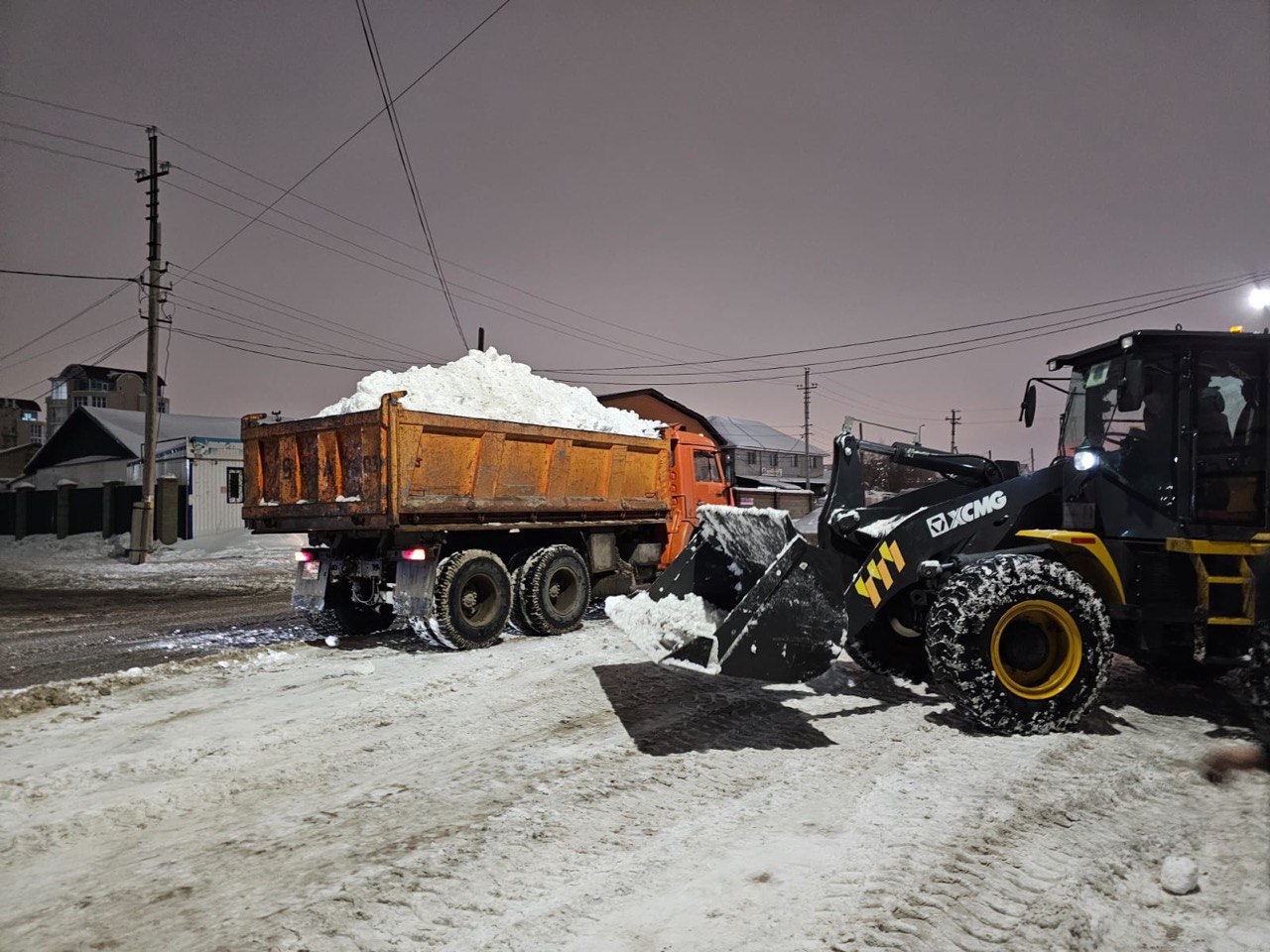 Астанада қар күреу жұмысына 2000-ға жуық техника шығарылды