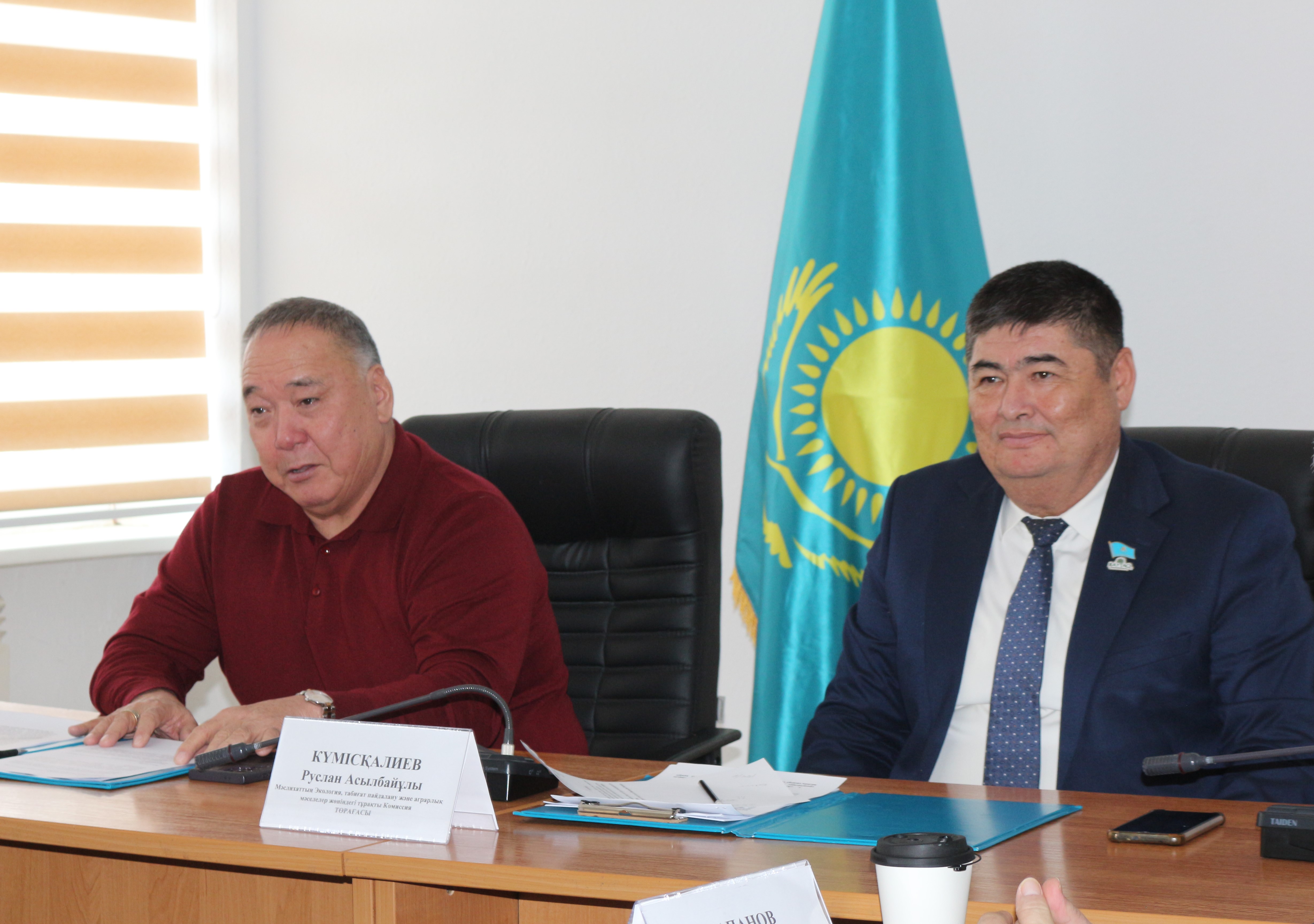 Экология, табиғат пайдалану және аграрлық мәселелер бойынша тұрақты комиссиясының отырысы өтті