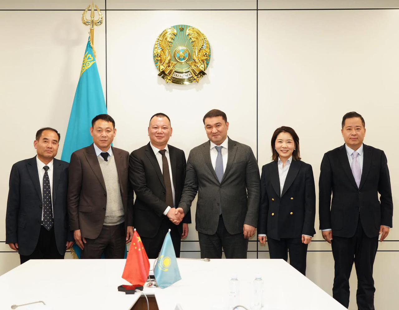 Н.КӨШЕРОВ ЭКОЛОГИЯЛЫҚ-ЭТНОГРАФИЯЛЫҚ ДЕМАЛЫС АЙМАҒЫН ҚҰРУ ЖӨНІНДЕГІ МЕГА ЖОБА БОЙЫНША КЕЛІССӨЗДЕР ЖҮРГІЗДІ