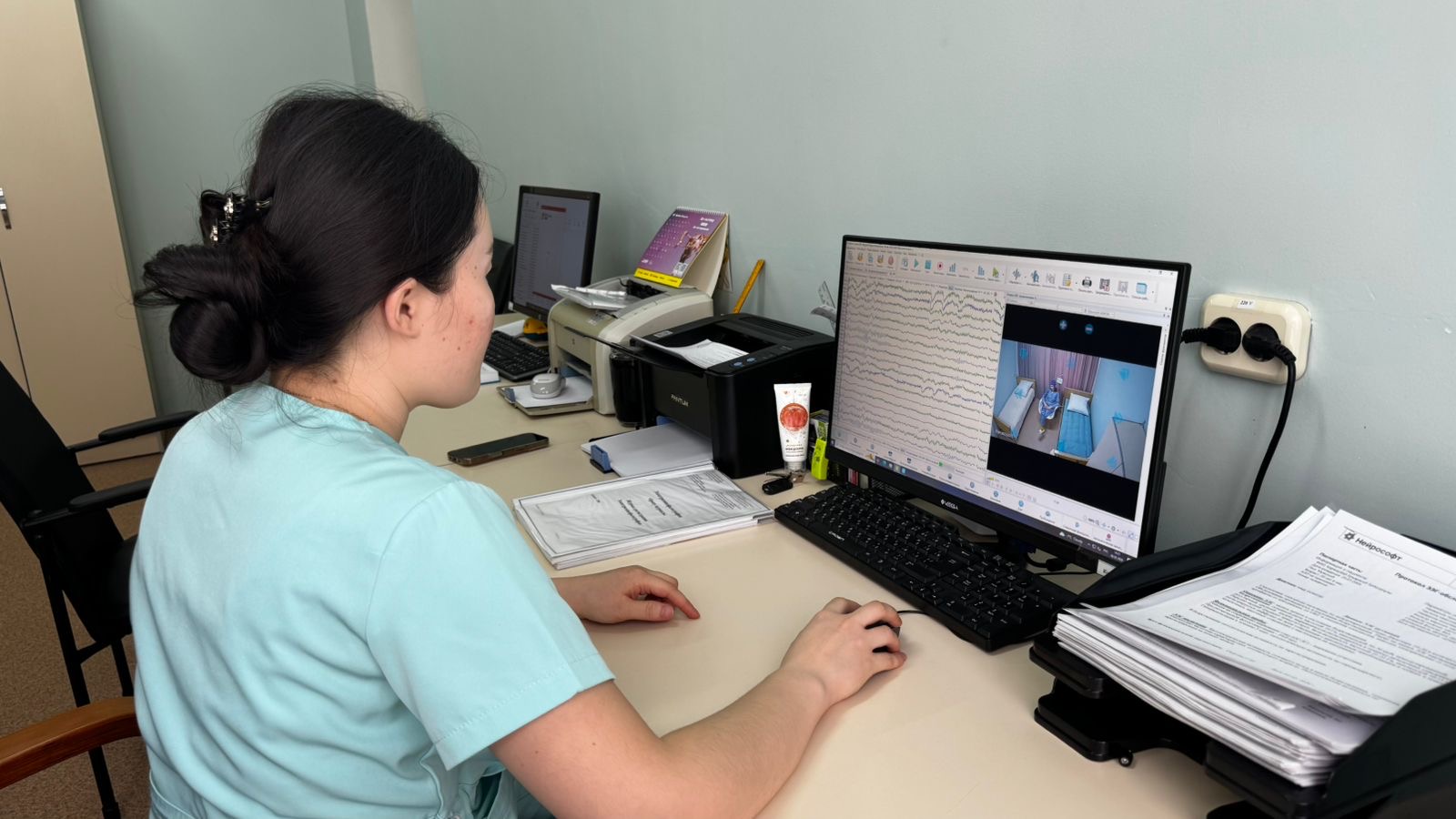 Елордадағы емханада ми қызметін зерттейтін аппарат іске қосылды