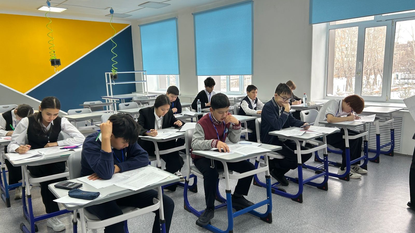 Жалпы білім беретін пәндер бойынша республикалық олимпиаданың облыстық кезеңінің жеңімпаздары анықталды