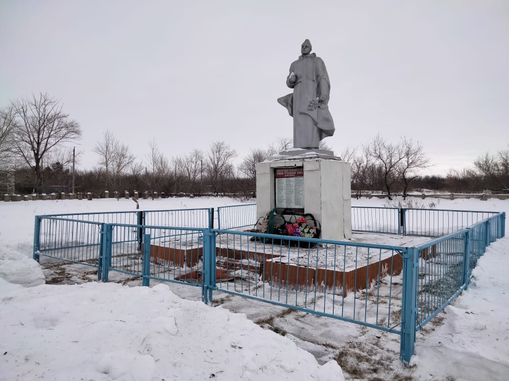 Расчистка памятника