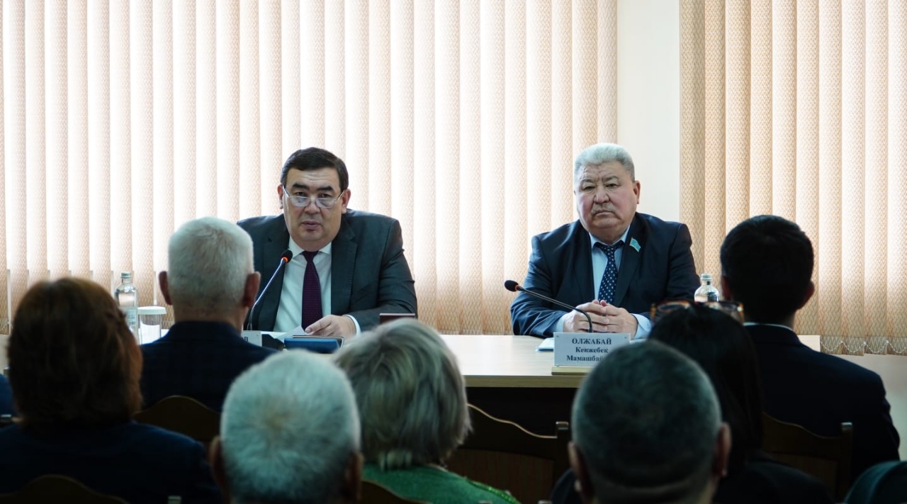 Конституциялық реформа - саяси өзгерістің бастауы