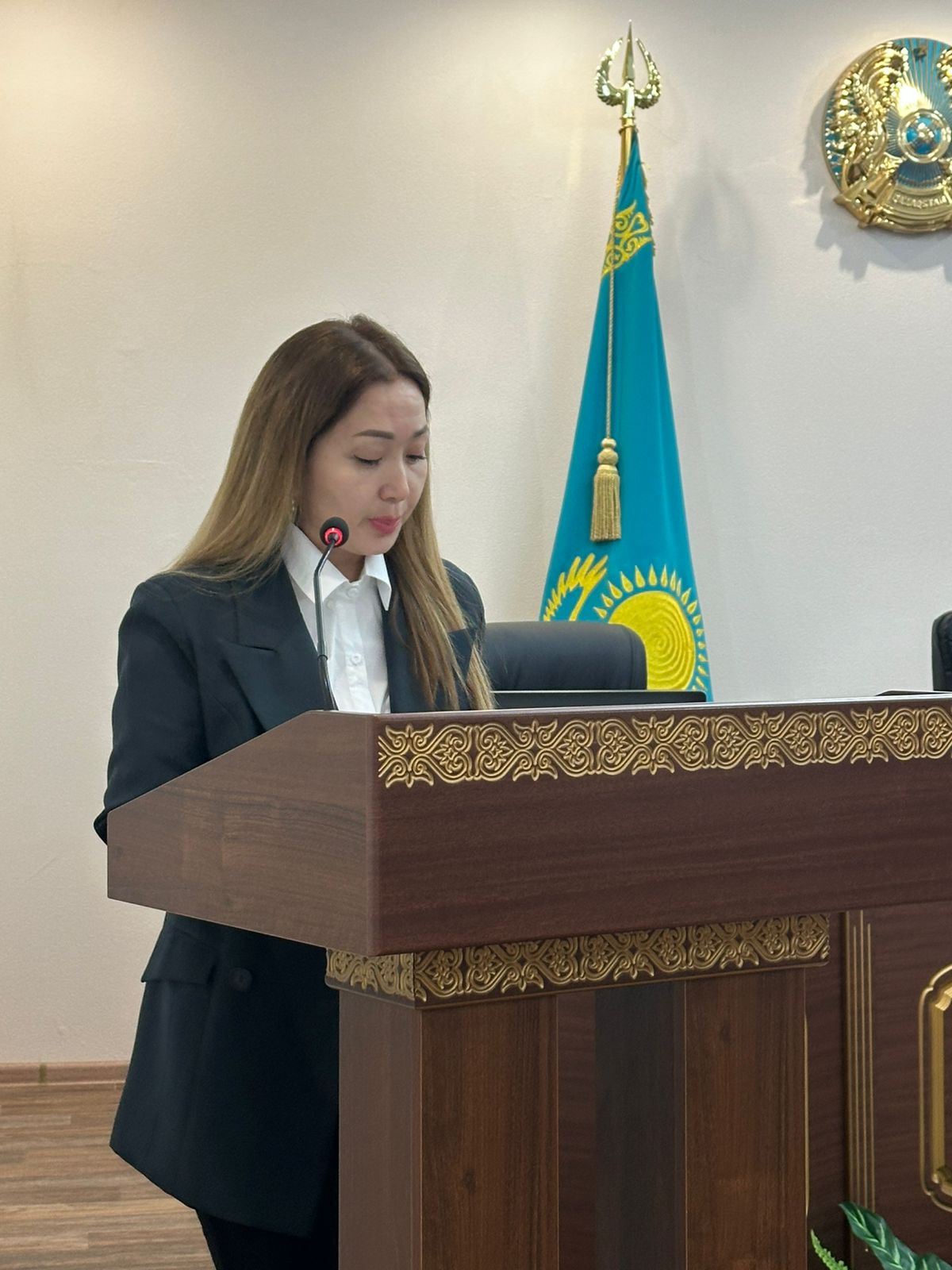 Мемлекет Басшысының "Халық үніне құлақ асатын мемлекет" қағидатын дамыту және халықтың өмір сүру сапасын арттыру жөніндегі тапсырмалары шеңберінде Жітіқара ауданында азаматтармен кері байланыстың тиімді жүйесіне ерекше назар аударылады.