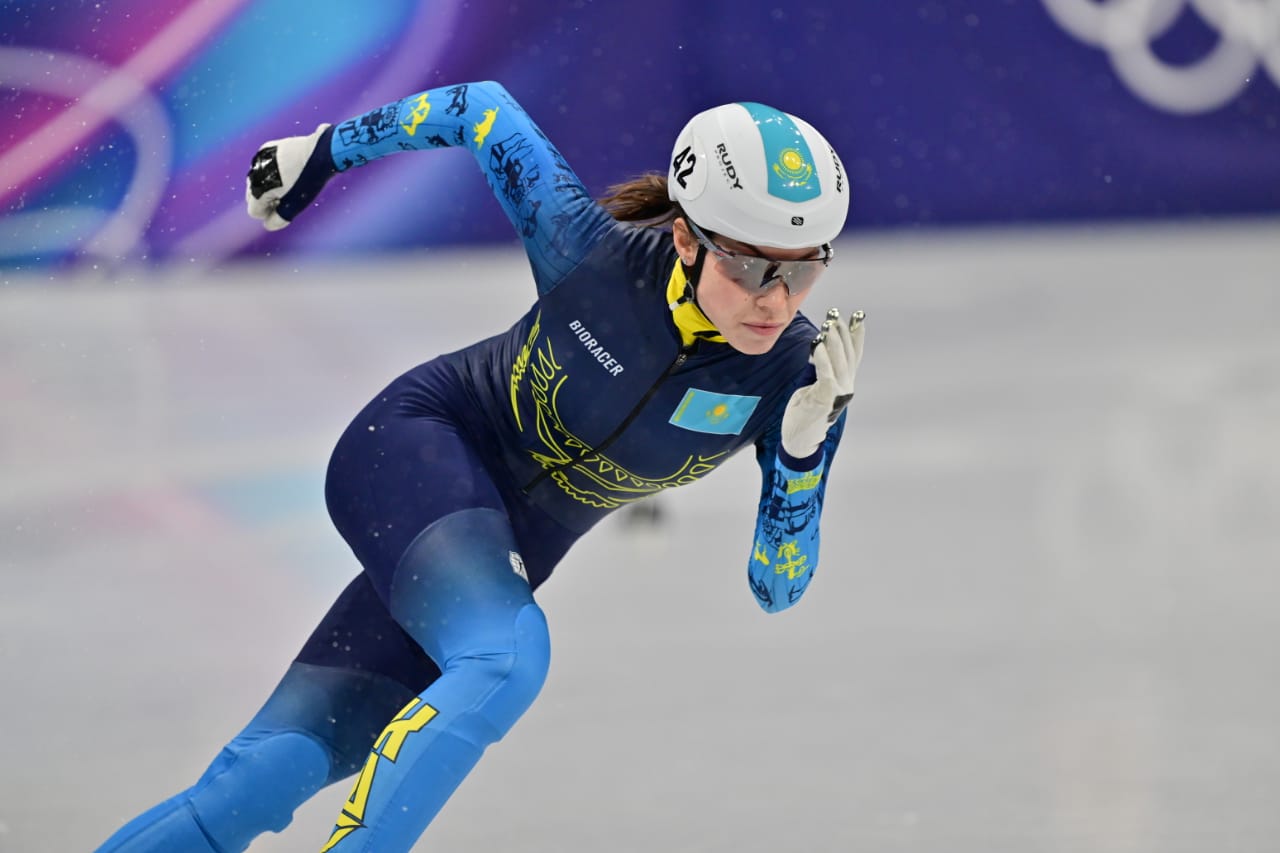 Казахстанские шорт-трекистки стартовали на Олимпиаде в Милане