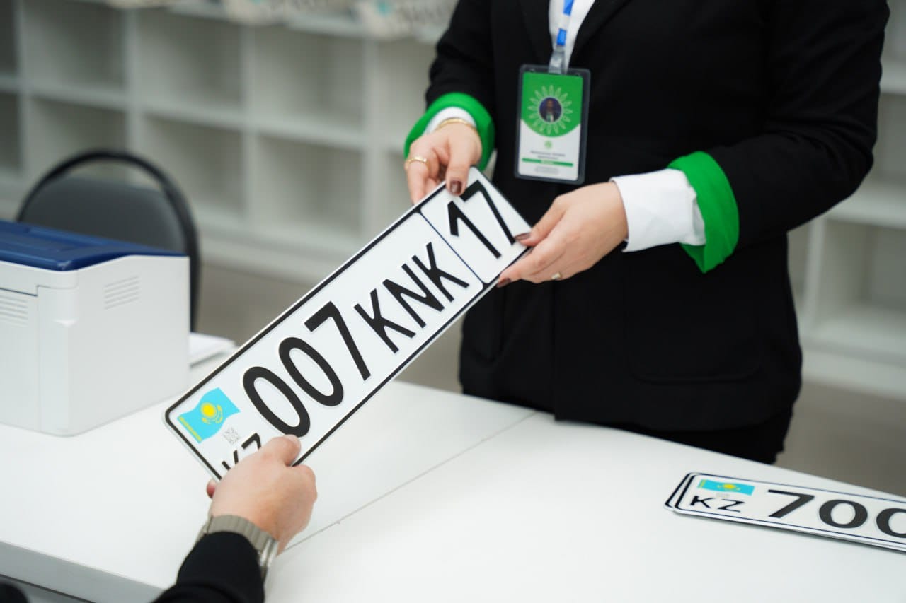 «ЦОН» мобильді қосымшасында автокөлік нөміріне онлайн тапсырыс беруге болады