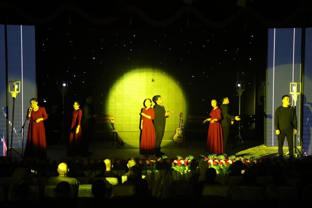 Қалың қазақ ақиық ақынын еске алды