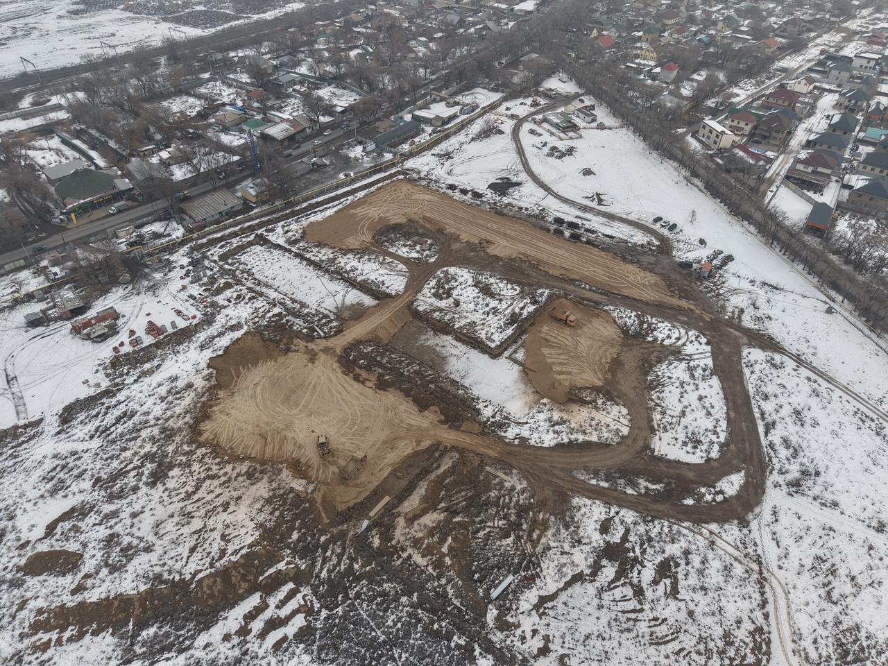 Алматыда заңсыз салынған тұрғын үй кешенін бұзу басталды