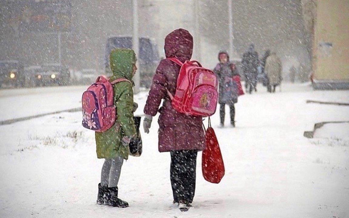 Школьников перевели на дистанционку в Астане