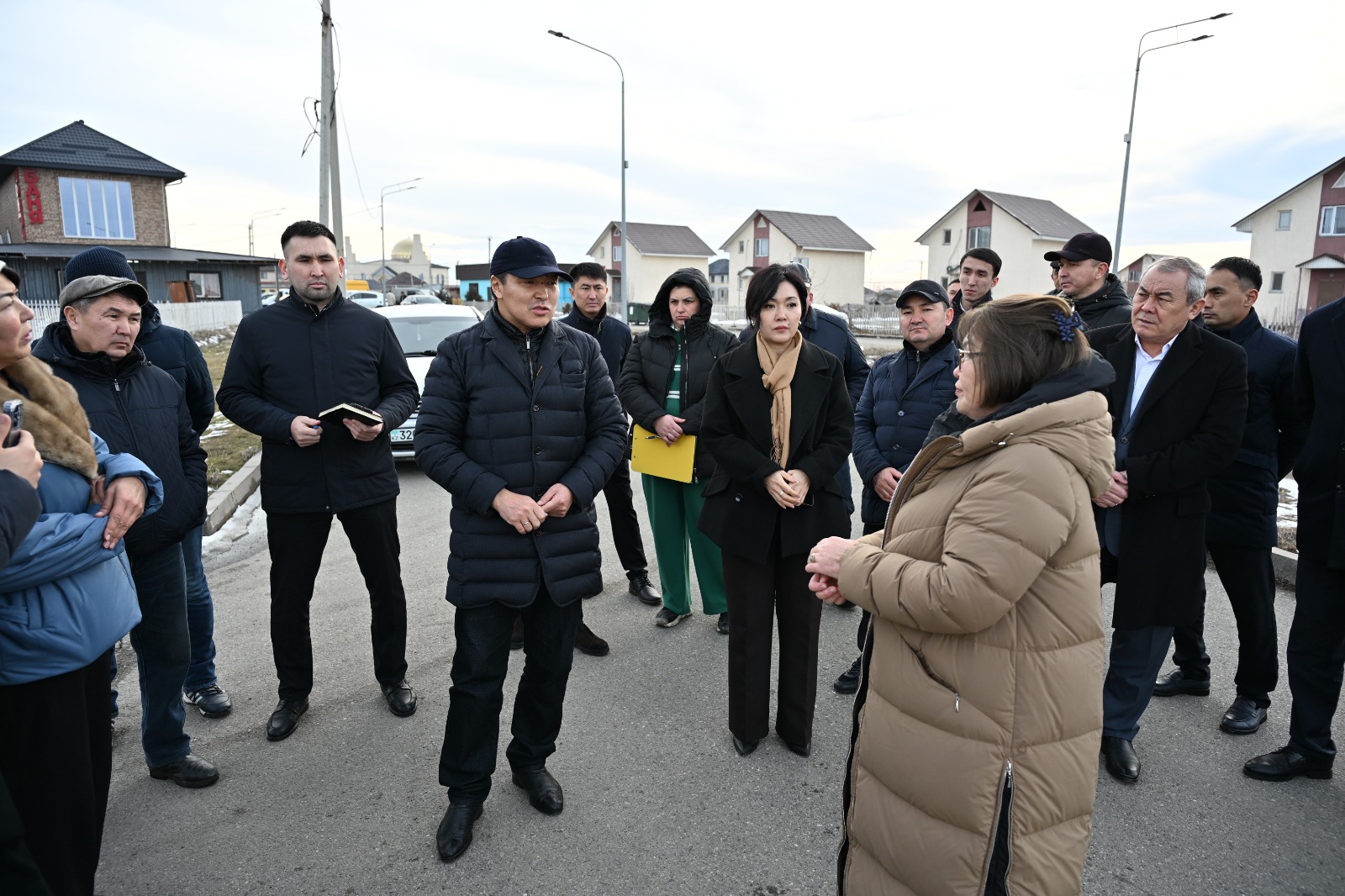 Қала әкімі «Береке» коттедж қалашығы тұрғындарымен кездесті