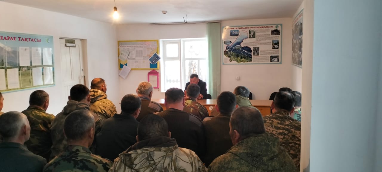 Депутат районного маслихата Тыныбеков Ж.Б. встретился с избирателями.