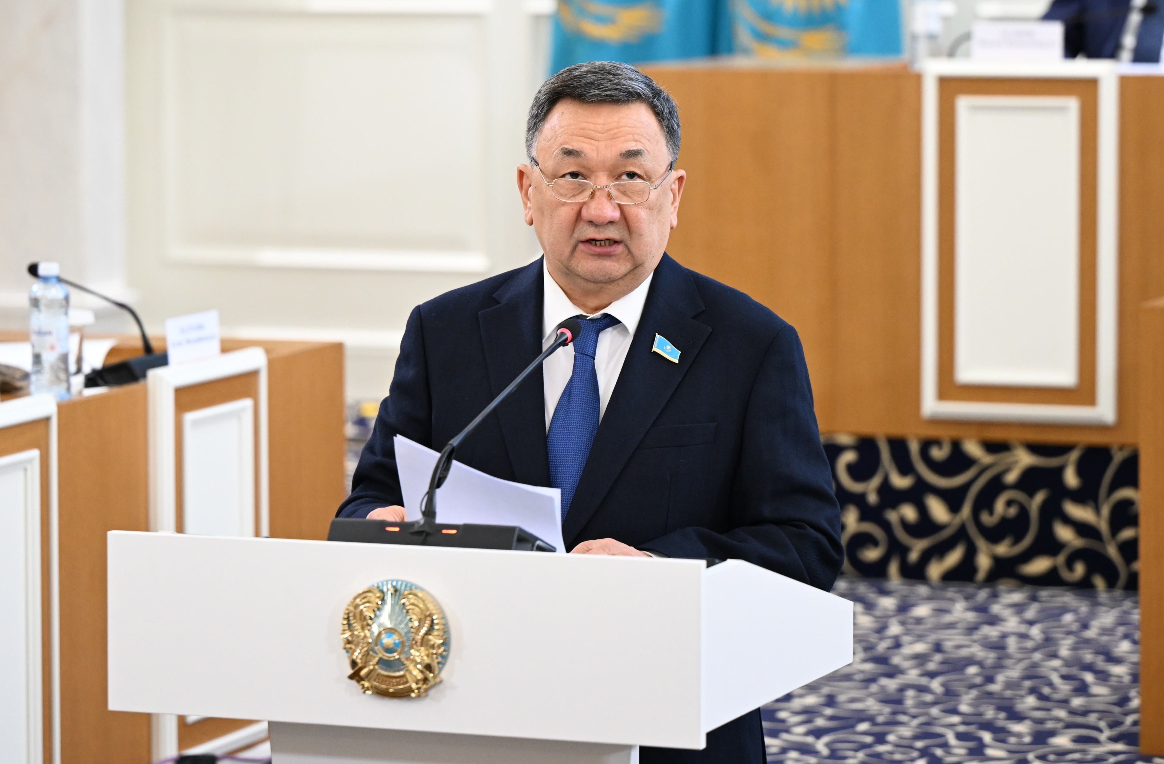 «Халықтың шешімімен бекітетін уақыт жетті» – Ауыл партиясы қазақстандықтарды жаңа Конституцияны қолдауға шақырды