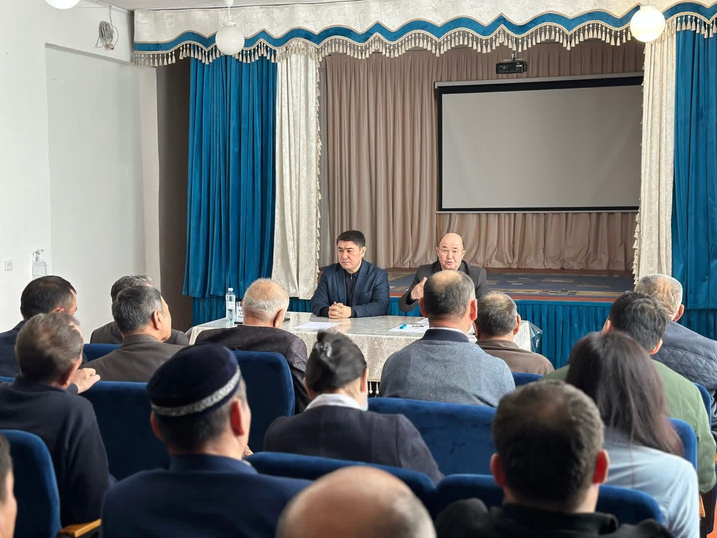 Далақайнар ауылында ашық диалог алаңы өтті