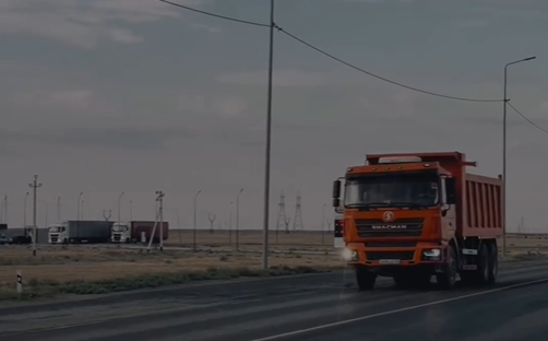 Тас жолда жол ережесін өрескел бұзған 900-ге жуық жүргізуші анықталды