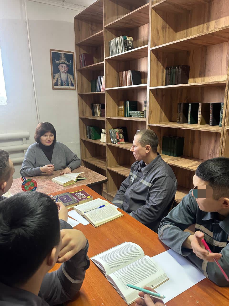 Сөзбен сауықтыру: кітапхана тағдырды қалай өзгертуге көмектеседі