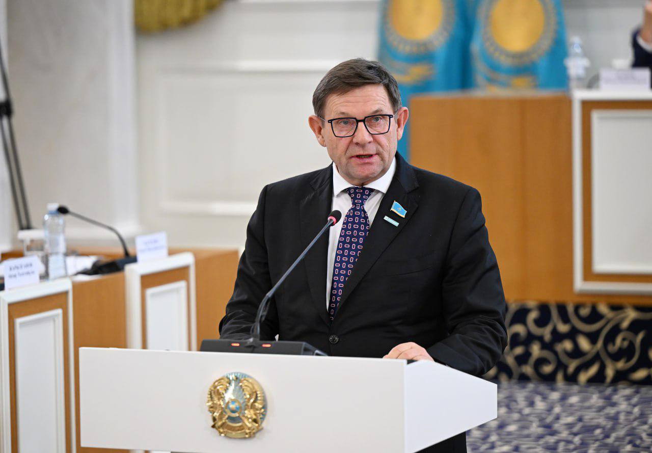 Сергей Пономарев: Жаңа Конституция Қазақстандағы келісім мен бірліктің сенімді тірегіне айналады