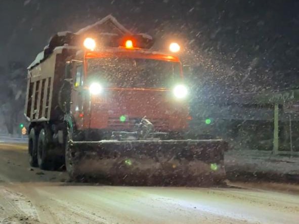 ҚАР ТАЗАЛАУ ЖҰМЫСТАРЫ ЖҮРГІЗІЛДІ