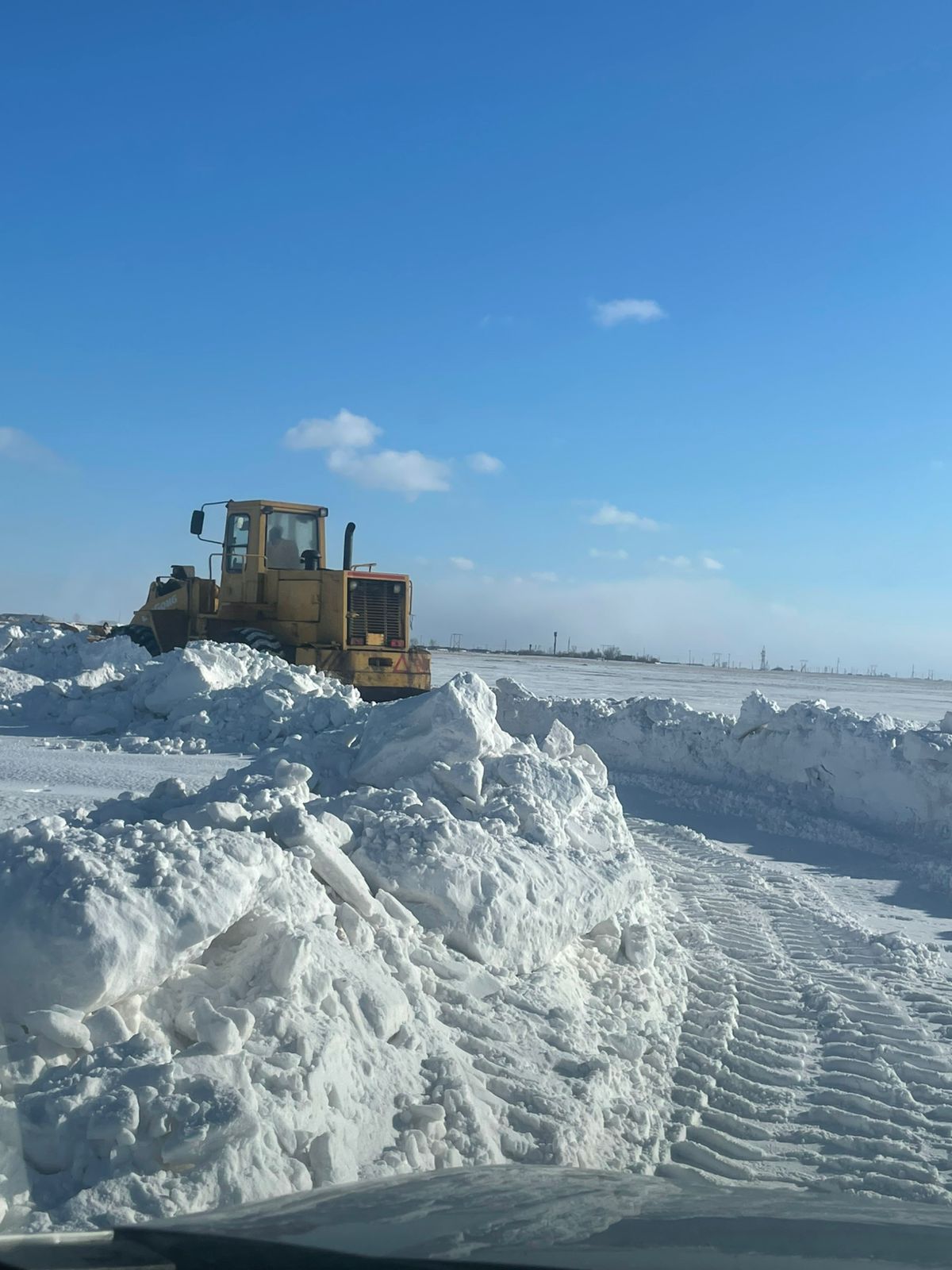 Достық ауылдық округінде «Таза Қазақстан» республикалық акциясы аясында көшелерді қардан тазалау жұмыстары жалғасуда