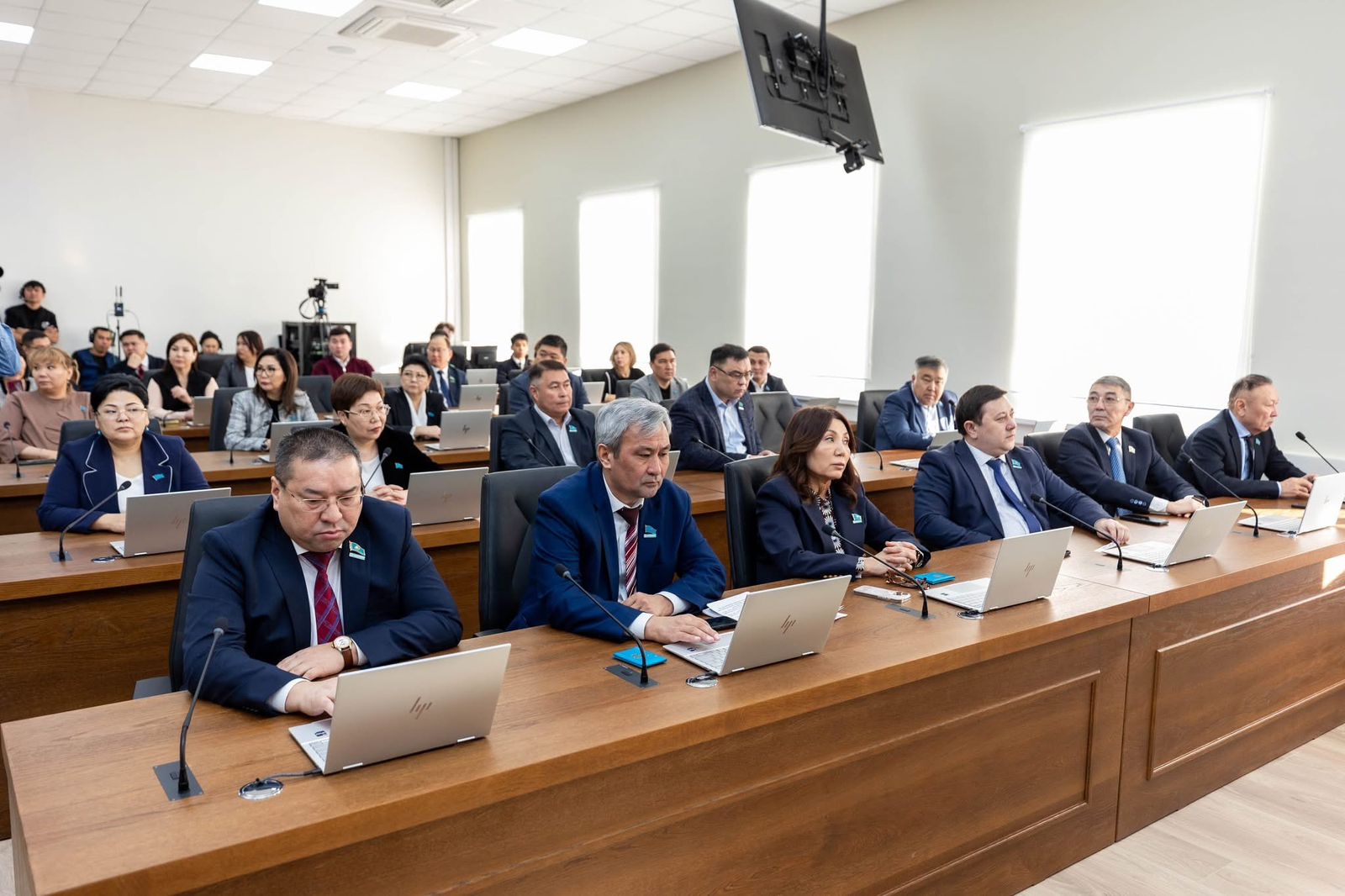 АТЫРАУ ОБЛЫСТЫҚ АУМАҚТЫҚ САЙЛАУ КОМИССИЯСЫ ЖАҢА КОМИССИЯ МҮШЕЛЕРІМЕН ТОЛЫҚТЫРЫЛДЫ