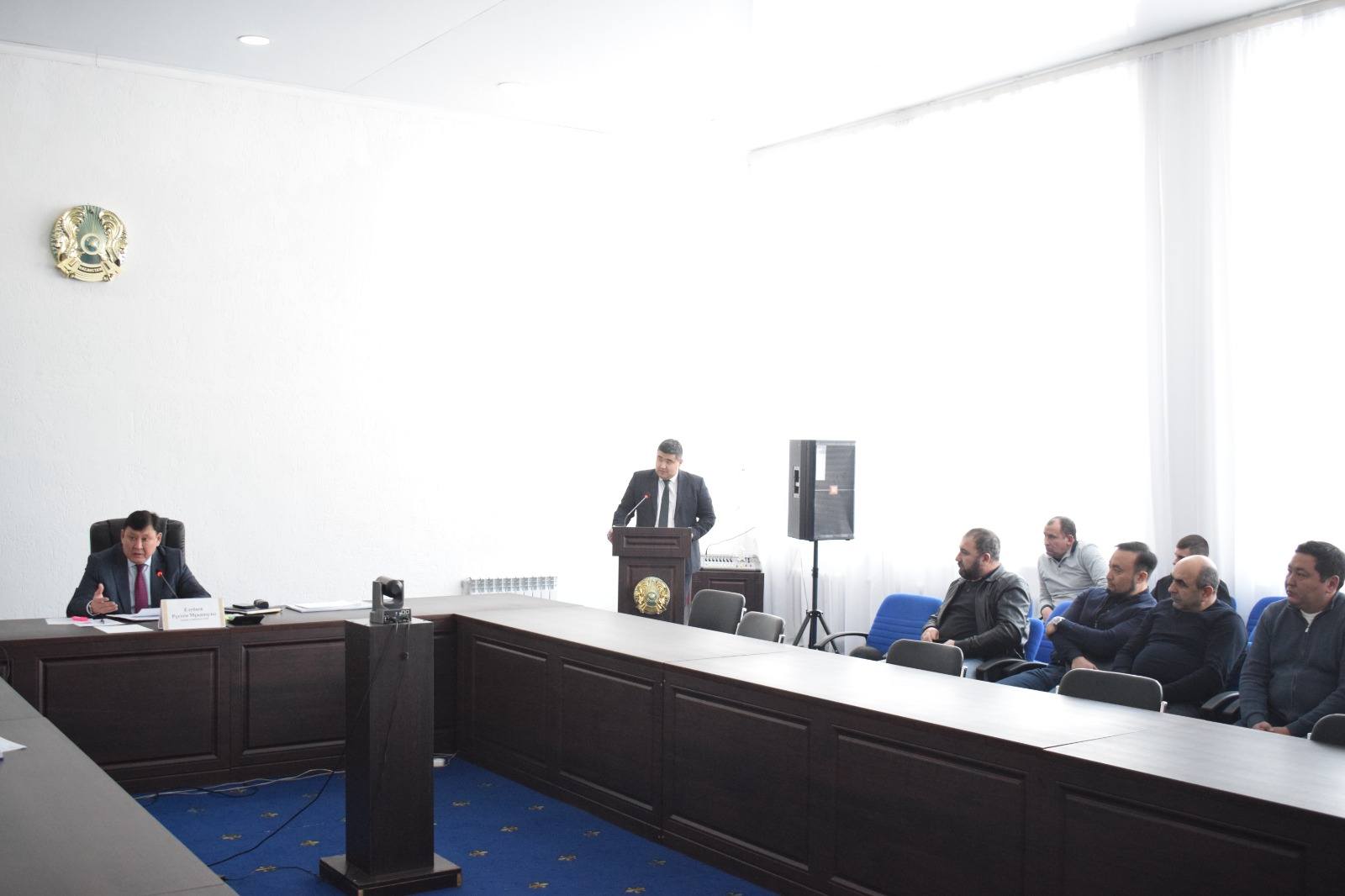 Алқа отырысының назарында – ауданның өзекті мәселелері