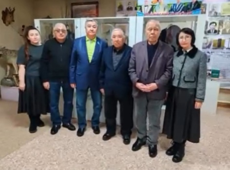 Жаңа Конституция жобасын түсіндіру жөніндегі ақпараттық-насихат тобының (АНТ) мүшелері аудандық тарихи-этнографиялық мұражай ұжымымен кездесу өткізді