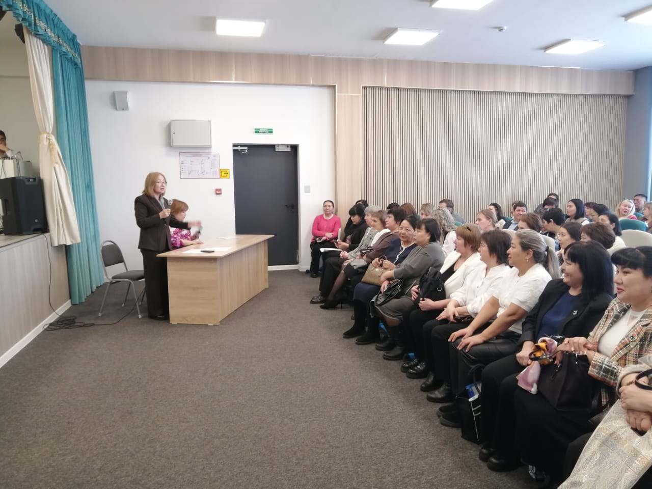 Трансляция педагогического опыта на основе авторских материалов