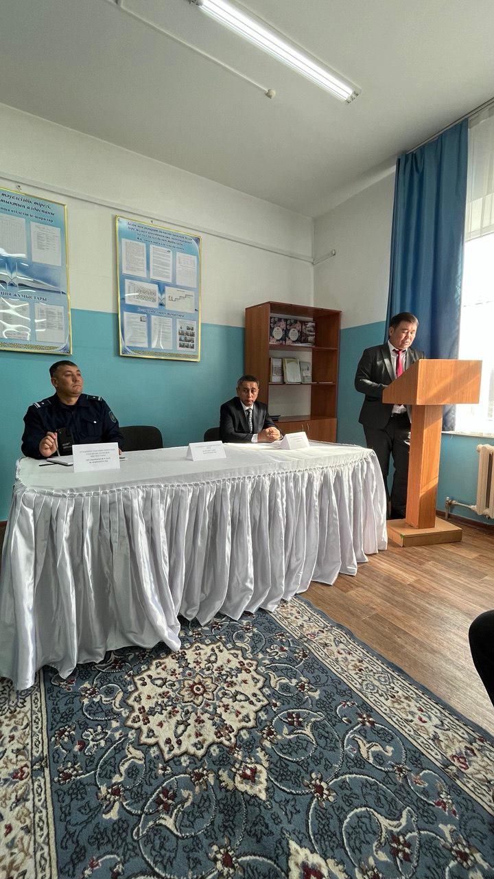 Атамекен ауылдық округіне қарасты Ынтымақ ауылында округ әкімі Карбаев Ғабит Қахарманұлы ауыл тұрғындарымен кездесу өткізді.