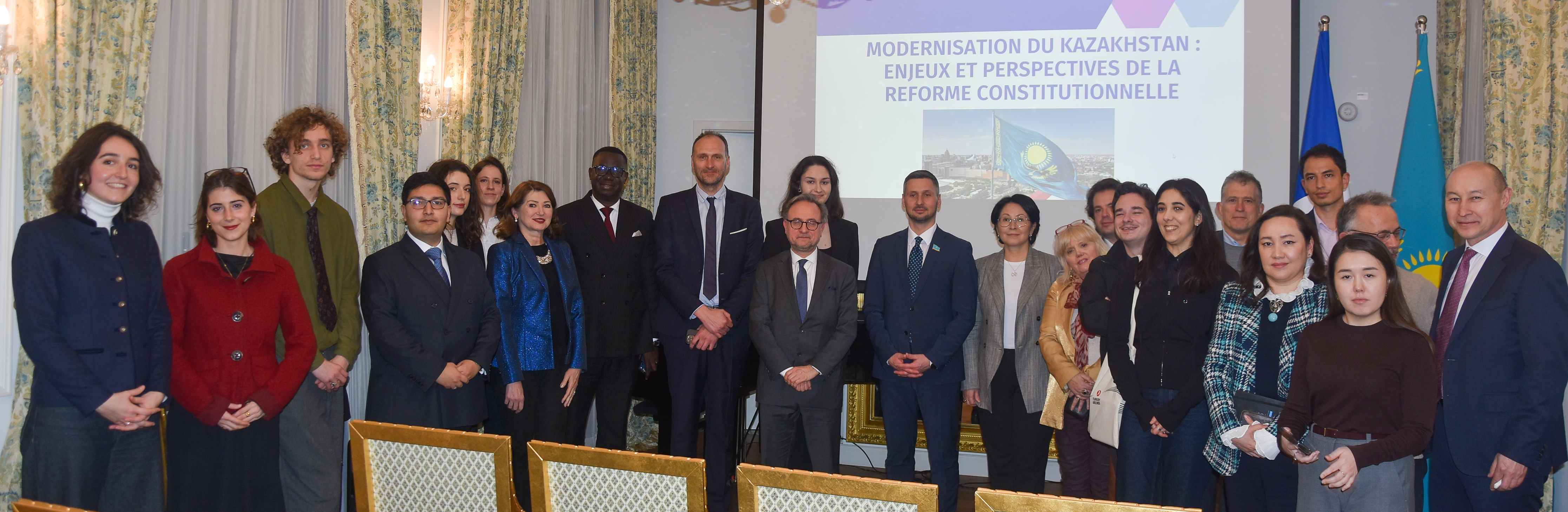 Парижде Қазақстанның жаңа конституциясының жобасы таныстырылды