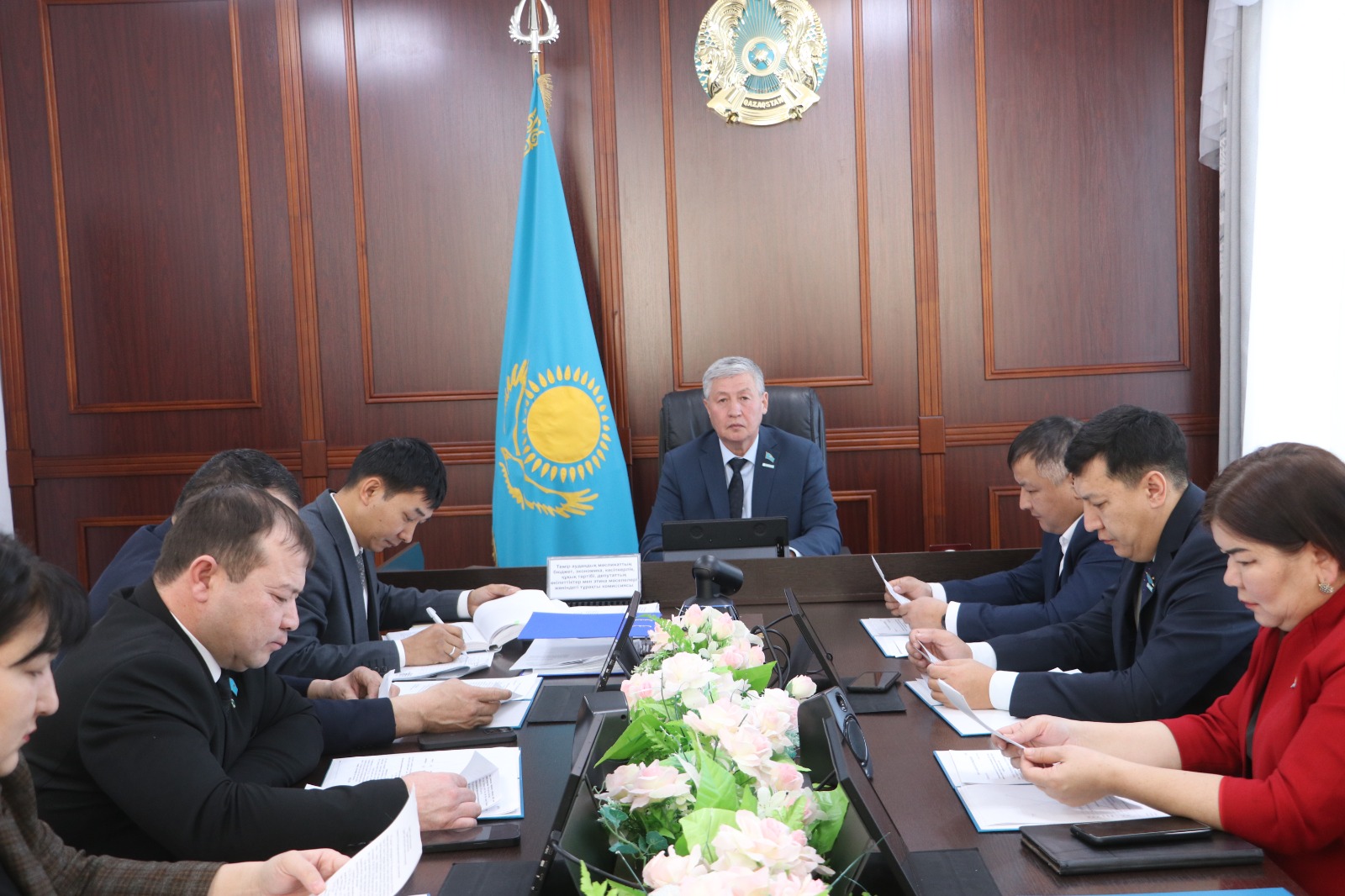 Аудандық мәслихаттың тұрақты комиссиясының отырысы өтті