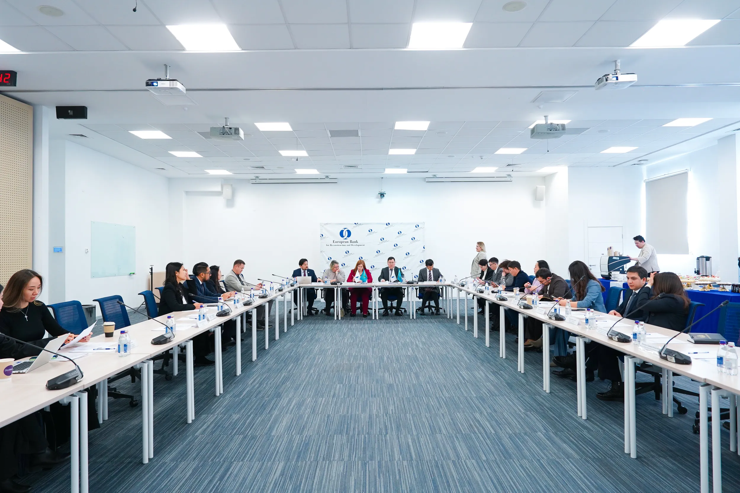 ҰЭМ мен ЕҚДБ инвестиция тартудың жаңа құралы арқылы орта бизнесті қолдауды күшейтуде