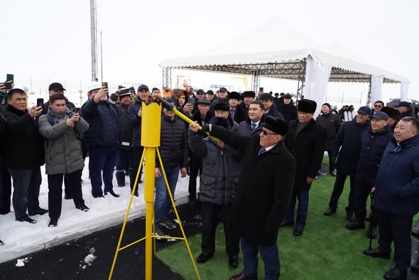 ТУРКЕСТАН: СОЗАКСКИЙ РАЙОН ВПЕРВЫЕ ПОДКЛЮЧЕН К СЕТИ ПРИРОДНОГО ГАЗА, ЖИТЕЛИ ОБЕСПЕЧЕНЫ ГОЛУБЫМ ТОПЛИВОМ