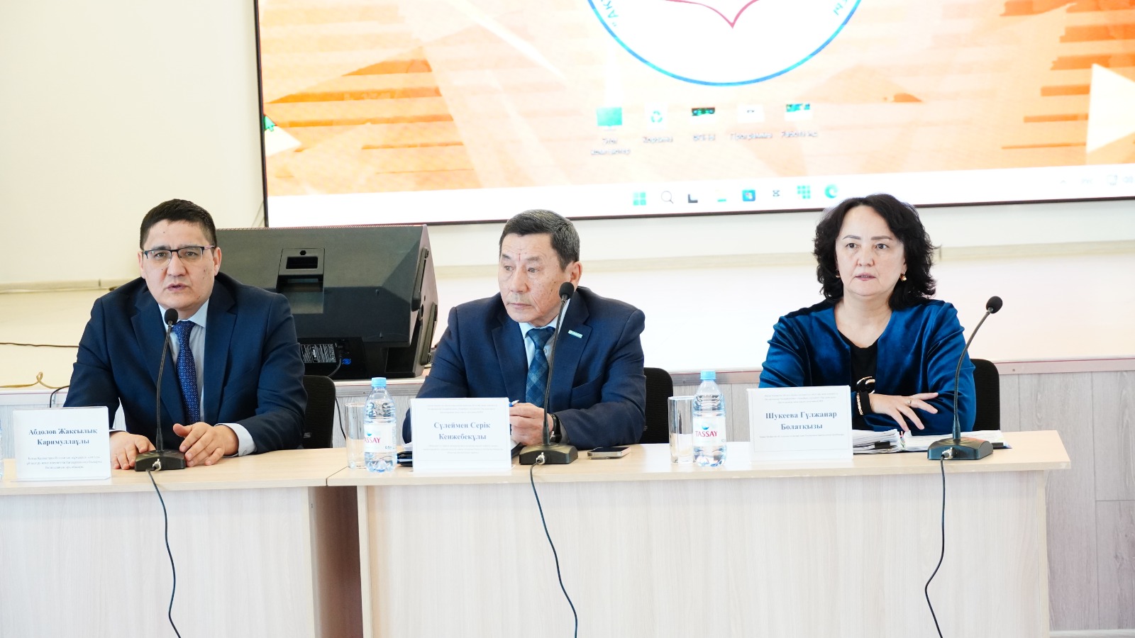 Конституциялық реформа аясында жаңа Конституцияны талқылауға арналған кездесу өтті