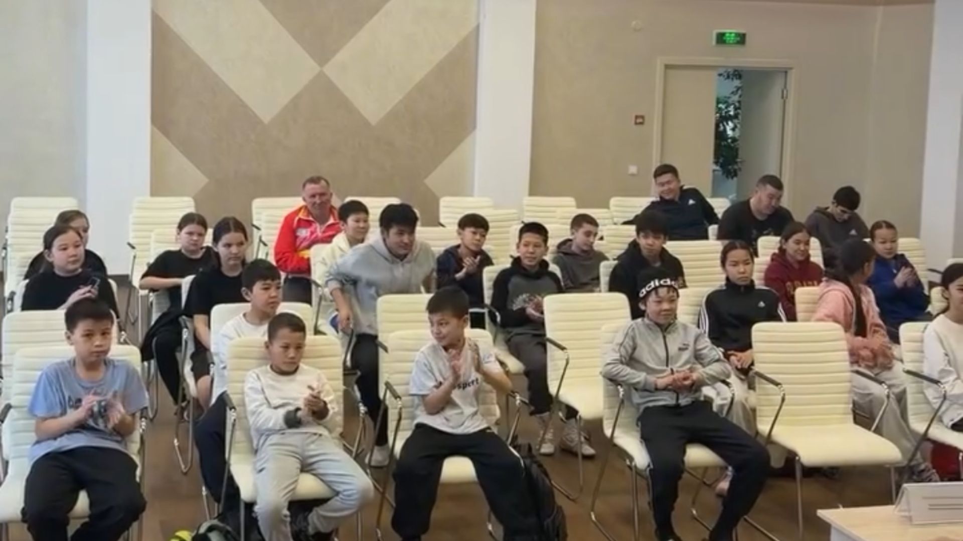 ҚАРАСАЙ АУДАНЫНДА ЖАСӨСПІРІМДЕР АРАСЫНДА ҚҰҚЫҚ БҰЗУШЫЛЫҚТЫҢ АЛДЫН АЛУ БАҒЫТЫНДА ТҮСІНДІРУ ЖҰМЫСТАРЫ ЖҮРГІЗІЛДІ