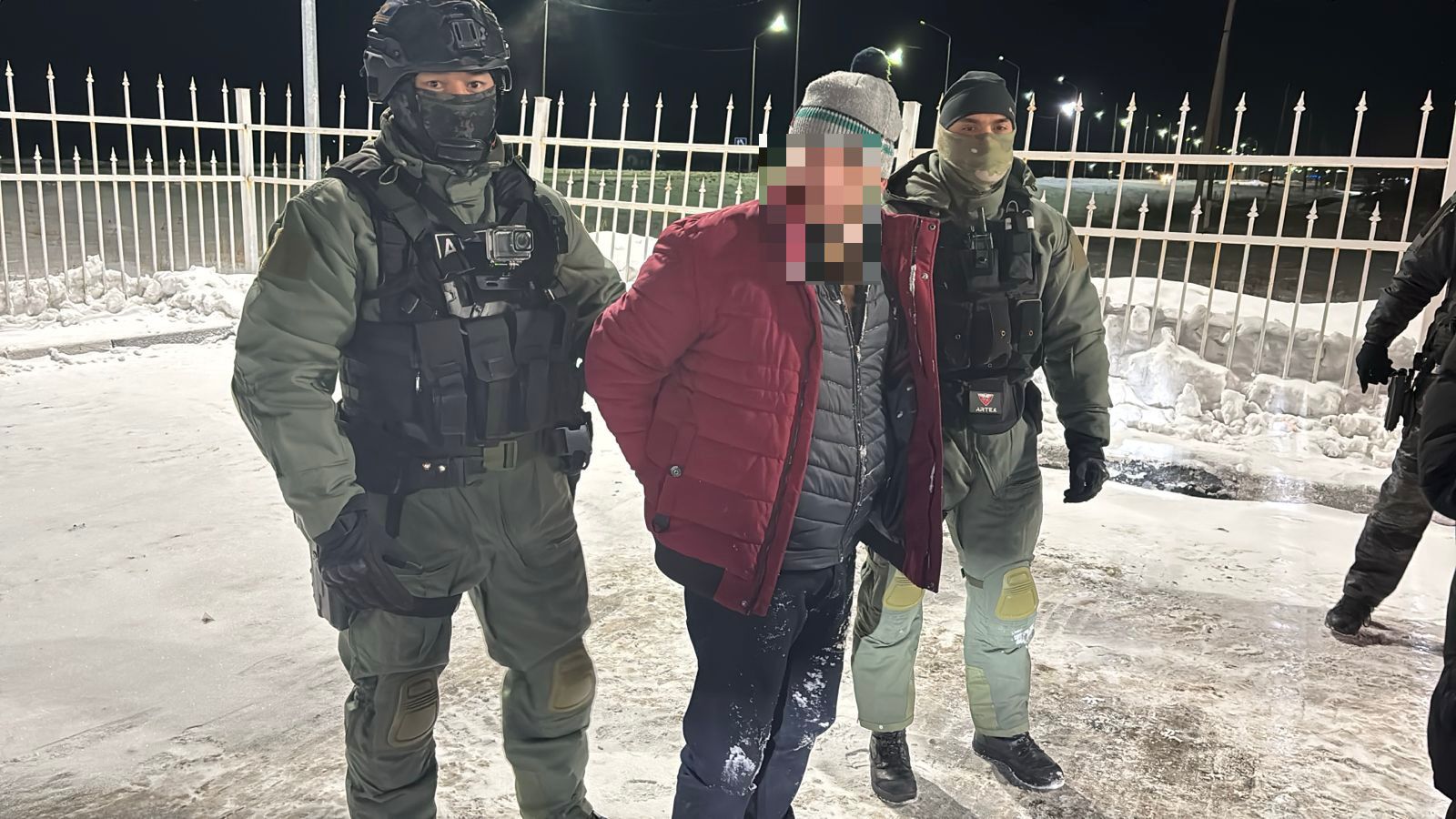 Подозреваемого в сбыте «синтетики» задержали полицейские СКО за АЗС