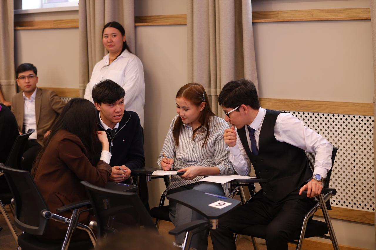 В ШЫМКЕНТ ВПЕРВЫЕ ПРОШЁЛ ИНТЕЛЛЕКТУАЛЬНЫЙ КОНКУРС «QARAQUIZ»