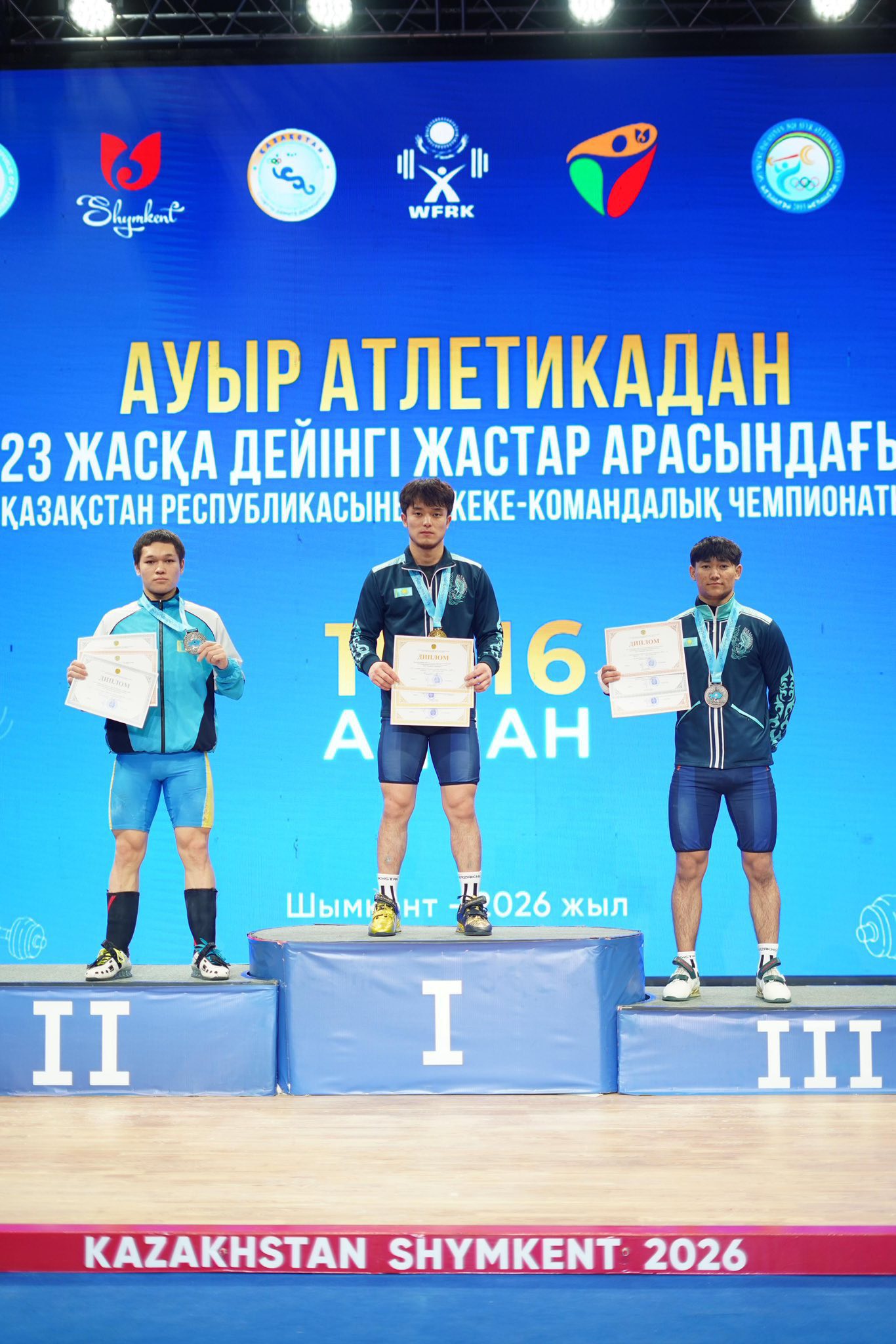 ТҮРКІСТАНДЫҚ АУЫР АТЛЕТШІЛЕР ҚР ЧЕМПИОНАТЫНДА 5 МЕДАЛЬ ОЛЖАЛАДЫ