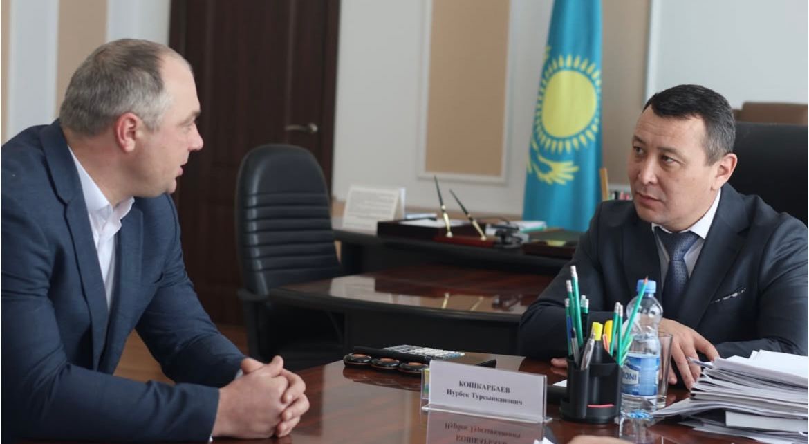На приёме у акима района побывал директор компании Eastern Gold Резник Владимир Сергеевич, осуществляющей горнодобывающую деятельность на территории района.
