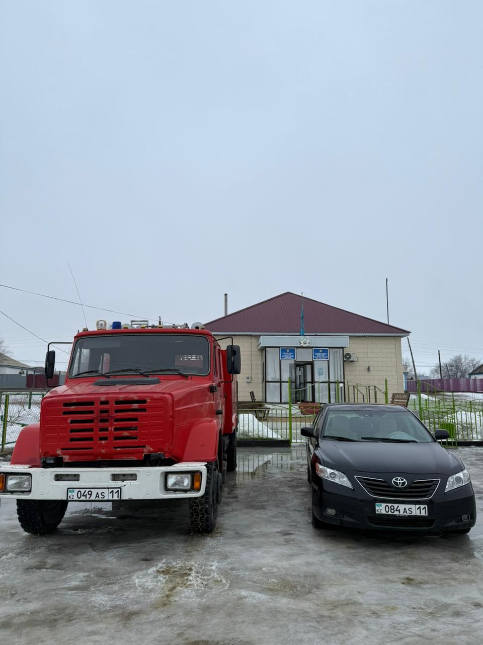 Өрт сөндіру көлігі берілді