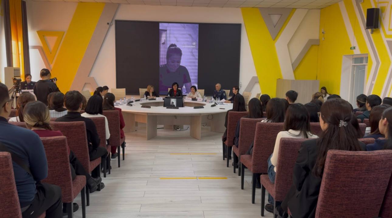 Stop сталкинг:Абай облысының полицейлері 150 ге жуық жастың басын қосты