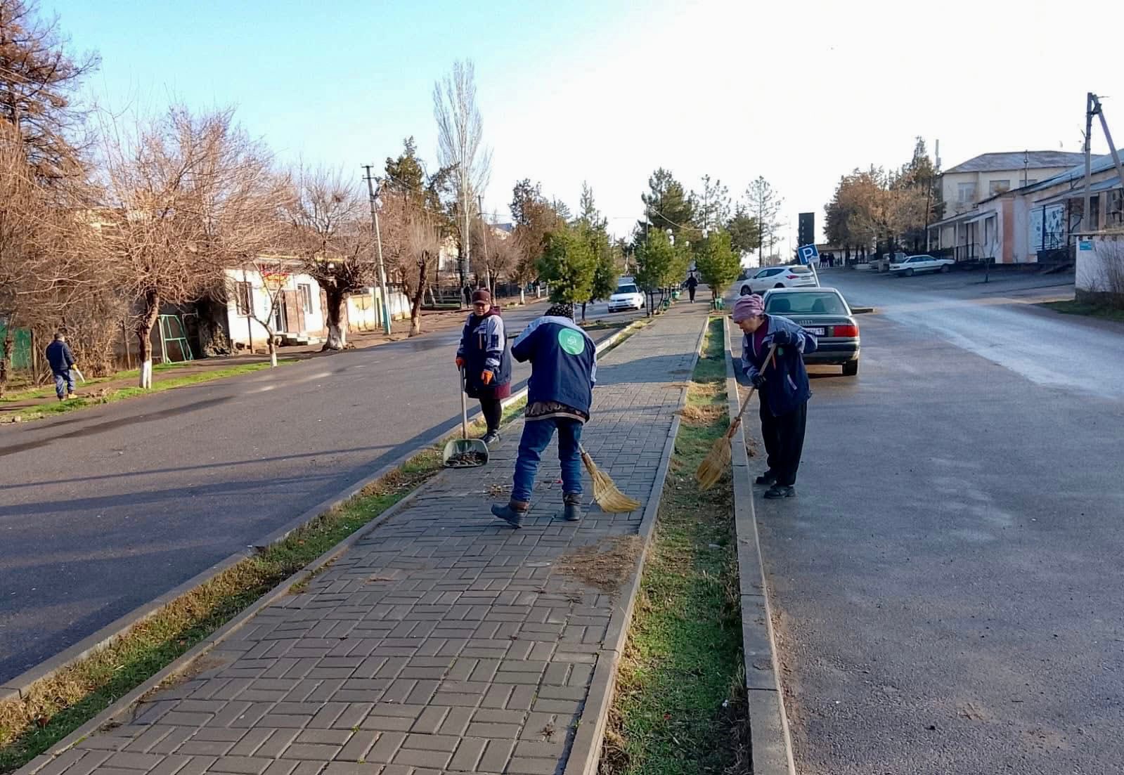 «ТАЗА КАЗАХСТАН»: В САРЫАГАШЕ НЕПРЕРЫВНО ВЕДУТСЯ РАБОТЫ ПО БЛАГОУСТРОЙСТВУ