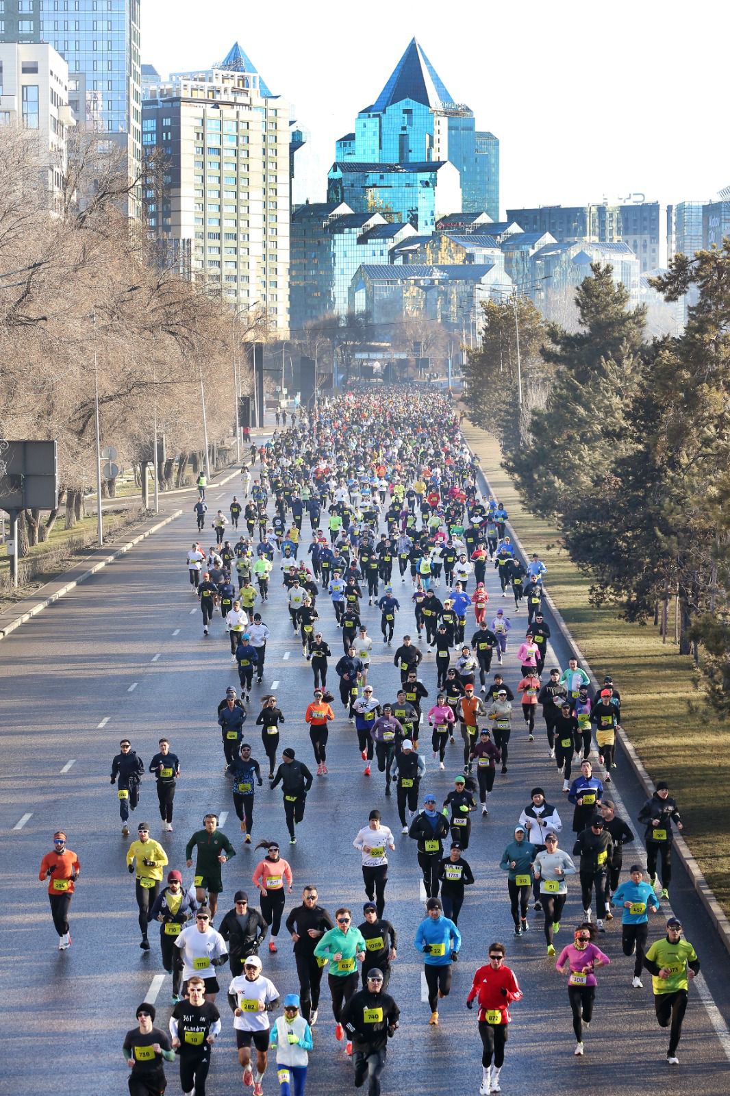 Алматыда 22 елдің қатысушылары жүгіру маусымын ашты