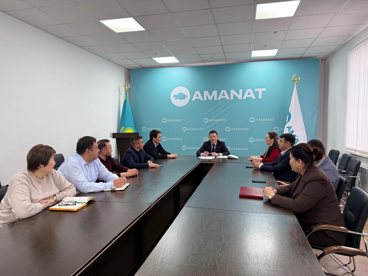 Әдеп кодексі талаптарын сақтау мәселелері бойынша дөңгелек үстел өтті