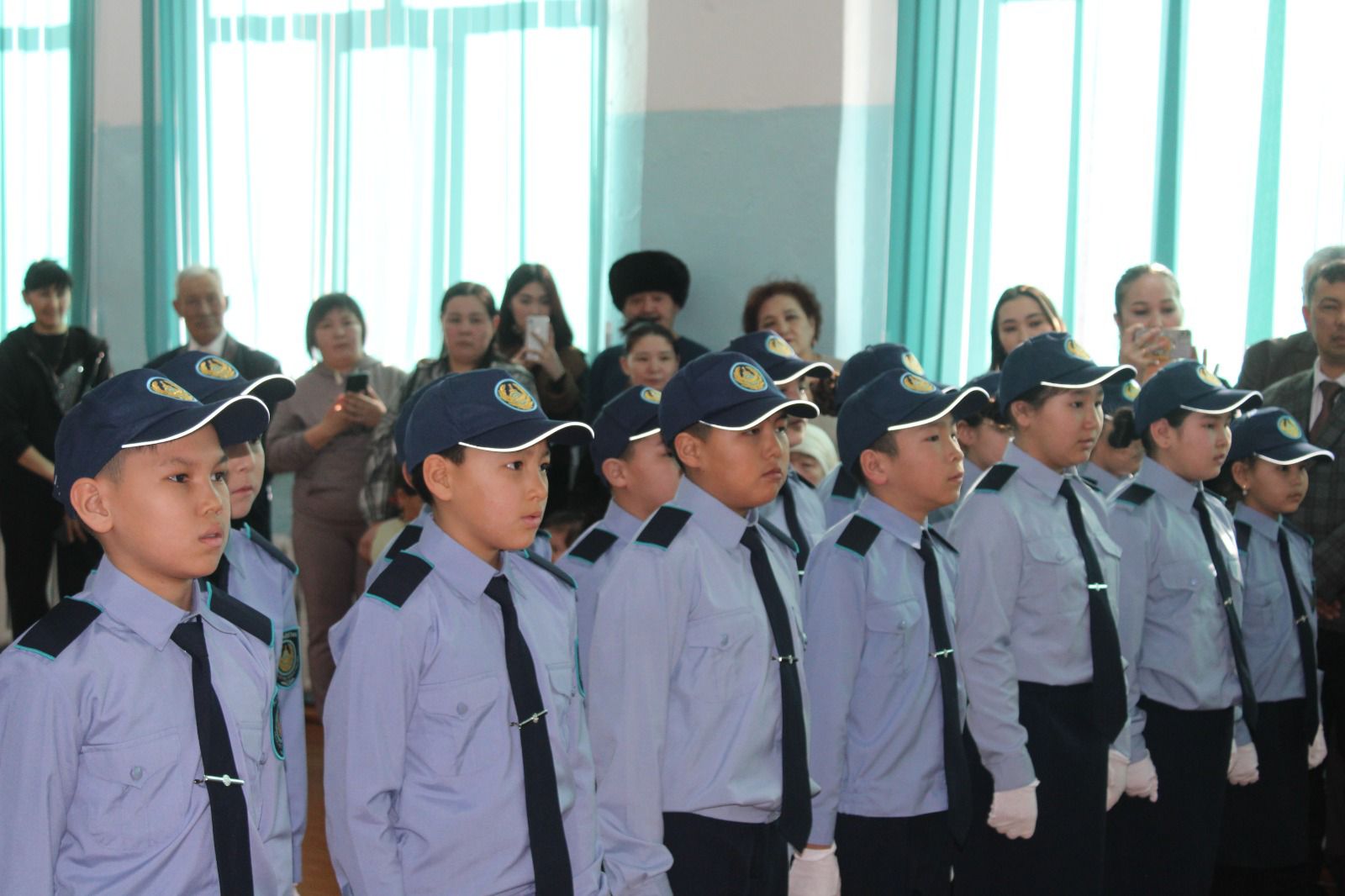 Катон-Қарағай ауданында батыр полицей есімімен жаңа полиция сыныбы ашылды