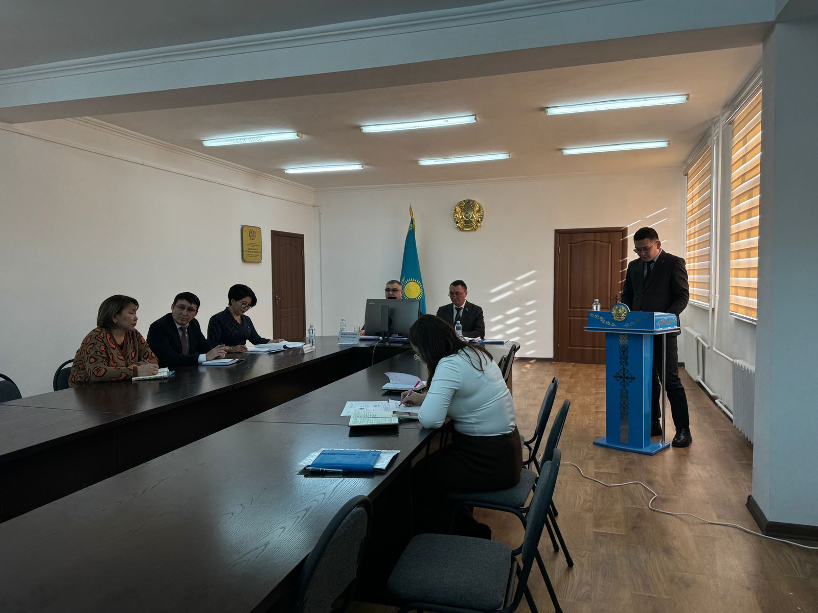 Абай облысы Жаңасемей аудандық мәслихатының жиырма алтыншы кезектен тыс сессиясы.