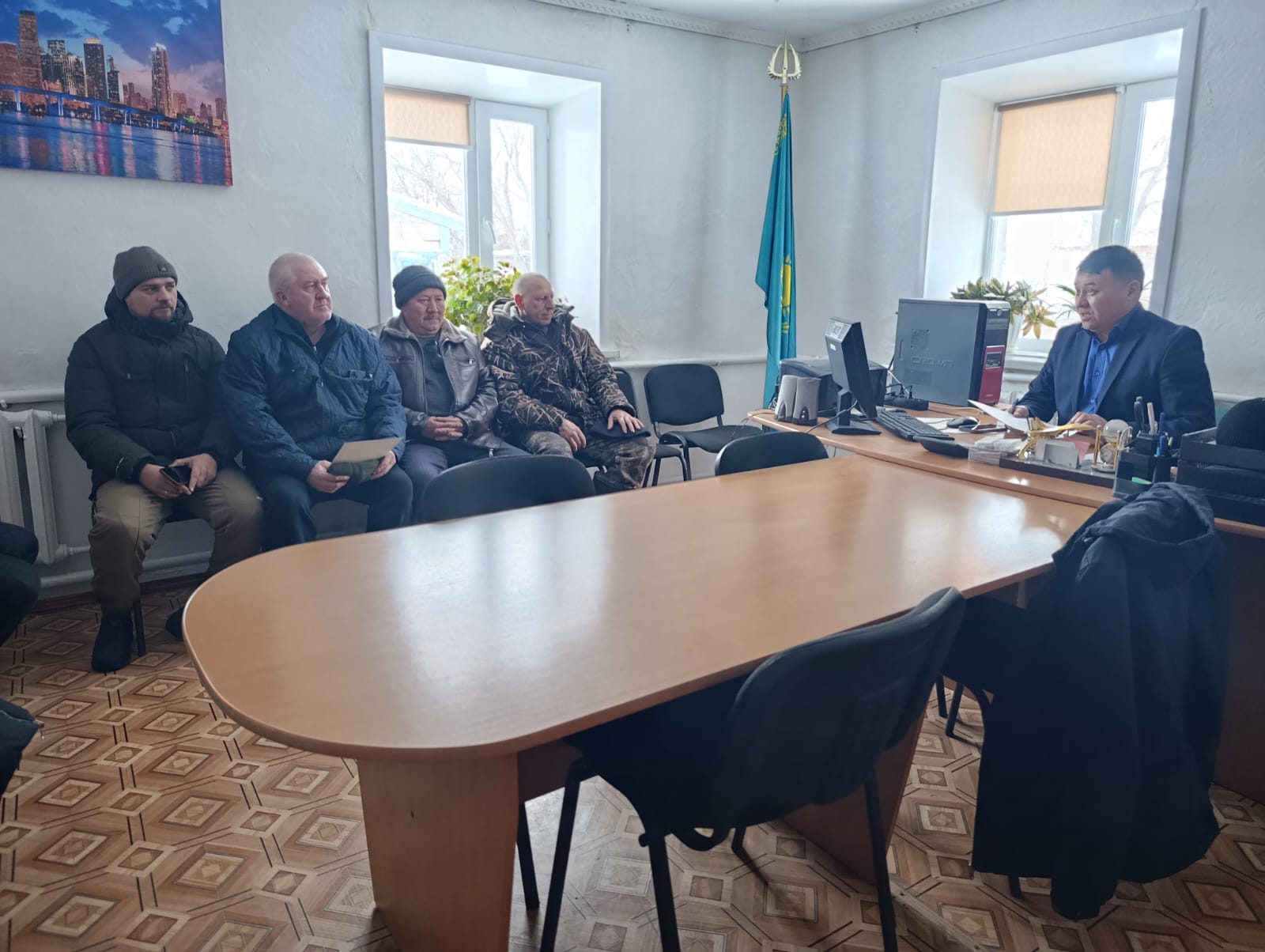 Бұзылық ауылында жергілікті қоғамдастықпен кездесу