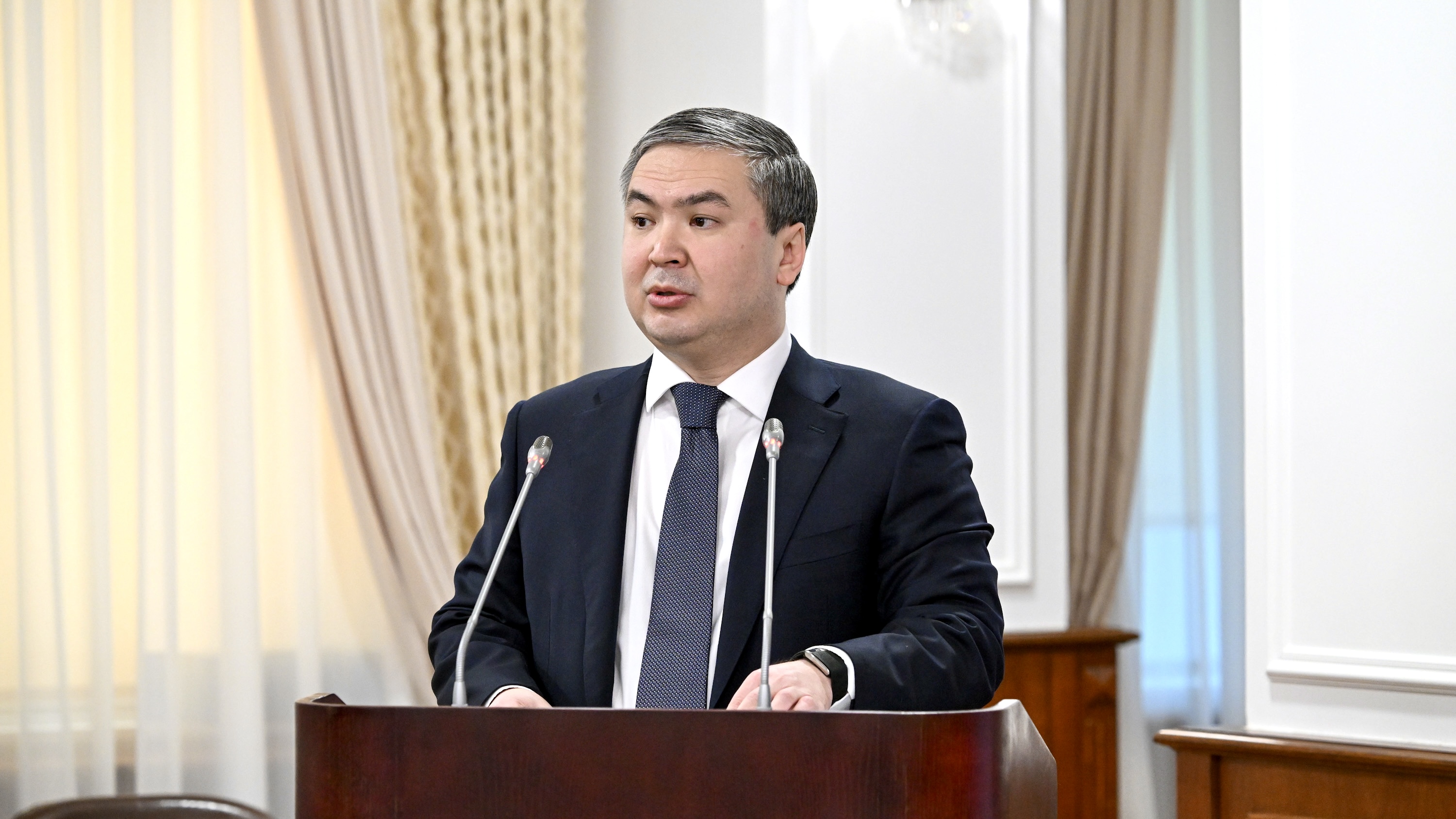 В Правительстве рассмотрены меры по дальнейшей диверсификации экономики